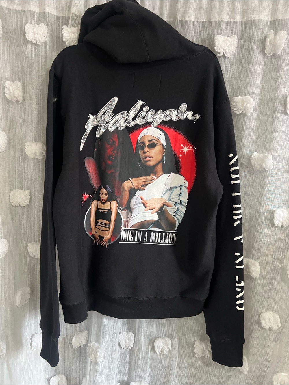 Aaliyah shoe palace Graphic Pullover Hoodie - One in a Million - Picture 2 of 5